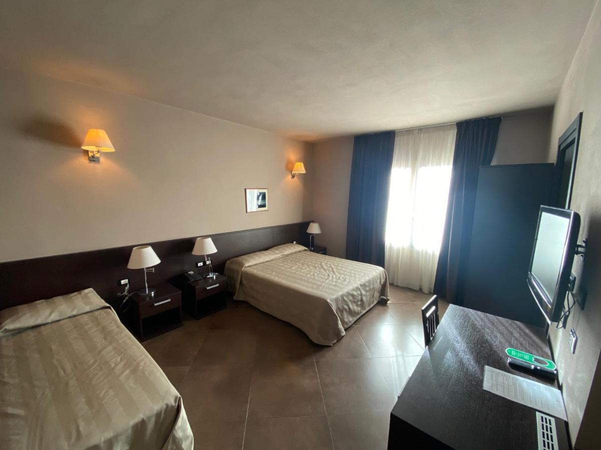 Val di Perga Hotel Le Badie מראה חיצוני תמונה