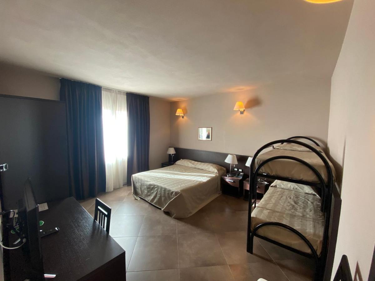Val di Perga Hotel Le Badie מראה חיצוני תמונה