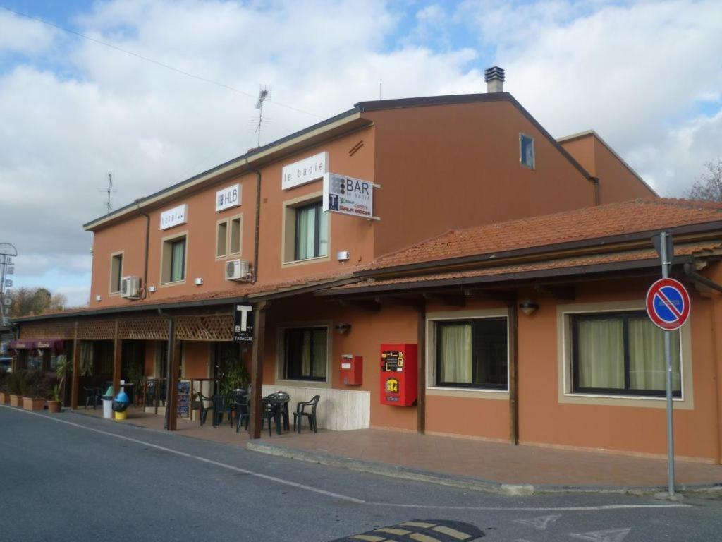 Val di Perga Hotel Le Badie מראה חיצוני תמונה