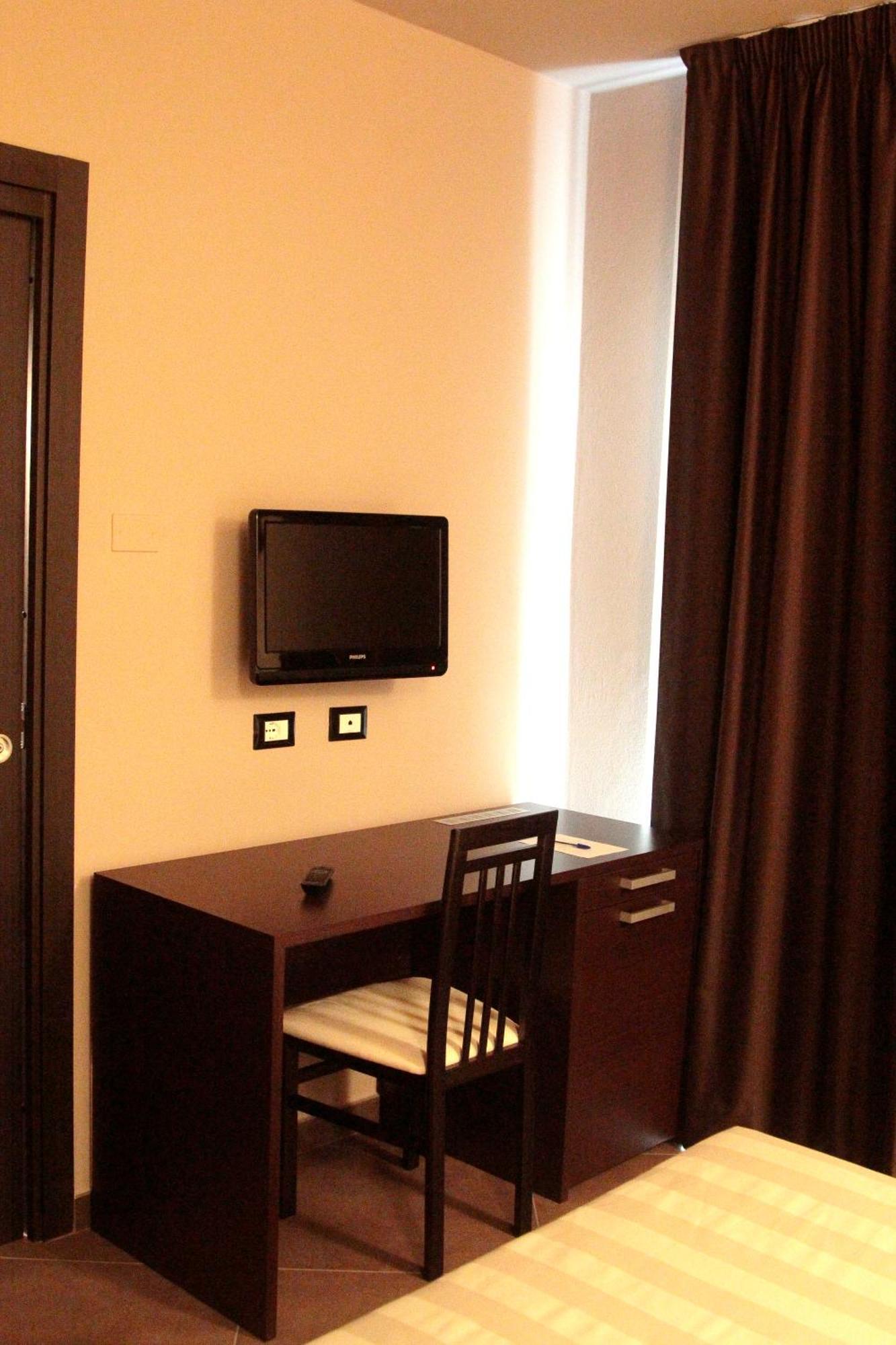 Val di Perga Hotel Le Badie מראה חיצוני תמונה