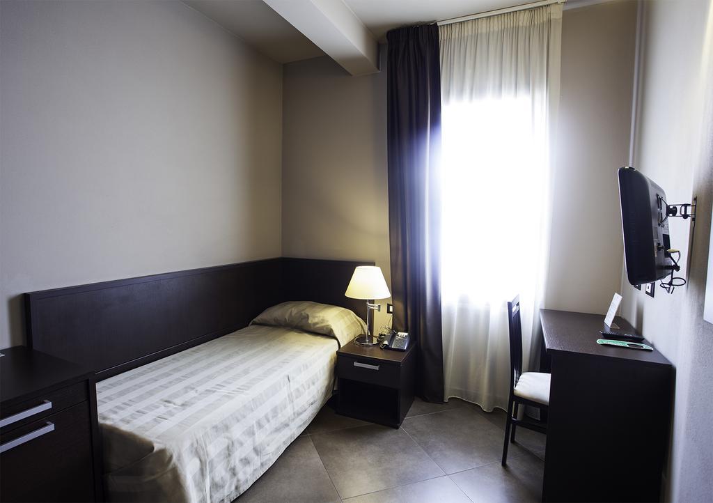 Val di Perga Hotel Le Badie מראה חיצוני תמונה