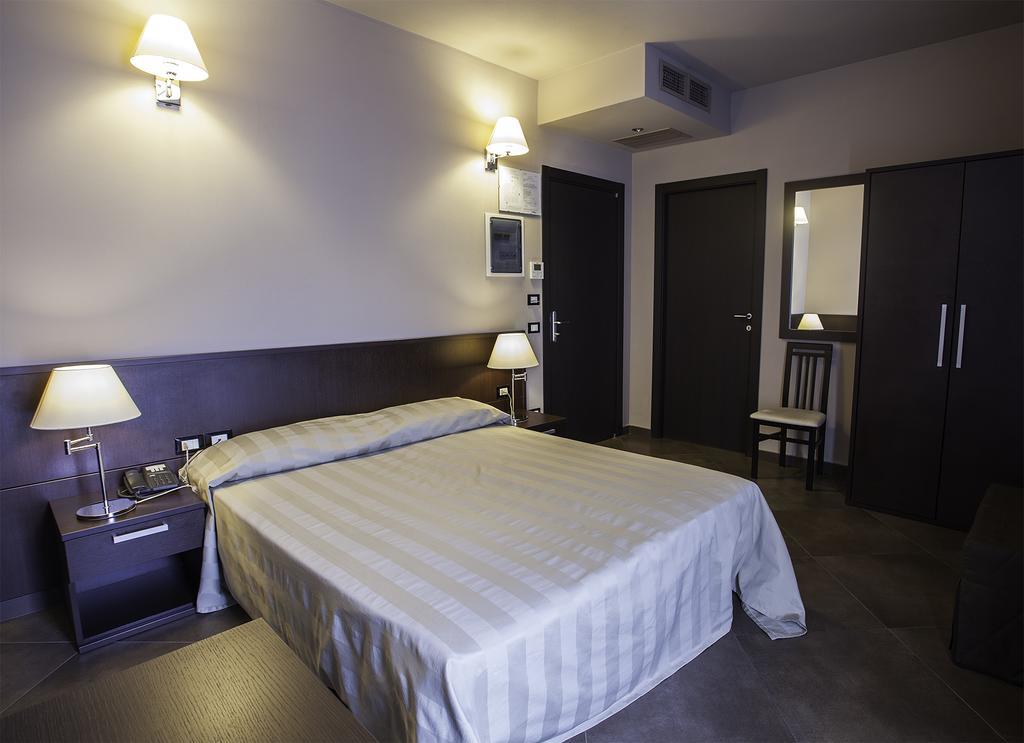 Val di Perga Hotel Le Badie מראה חיצוני תמונה